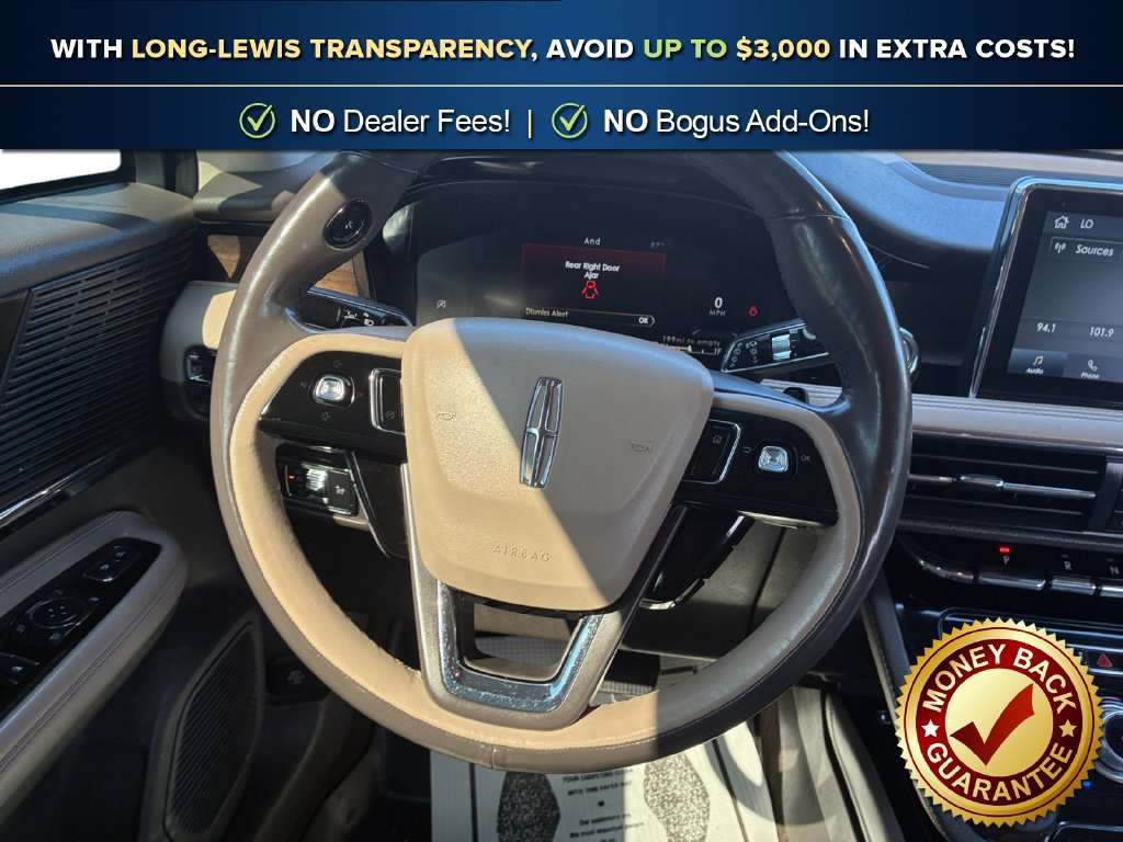 Used 2022 Lincoln Corsair Reserve w/ Elements Package FWD image 18