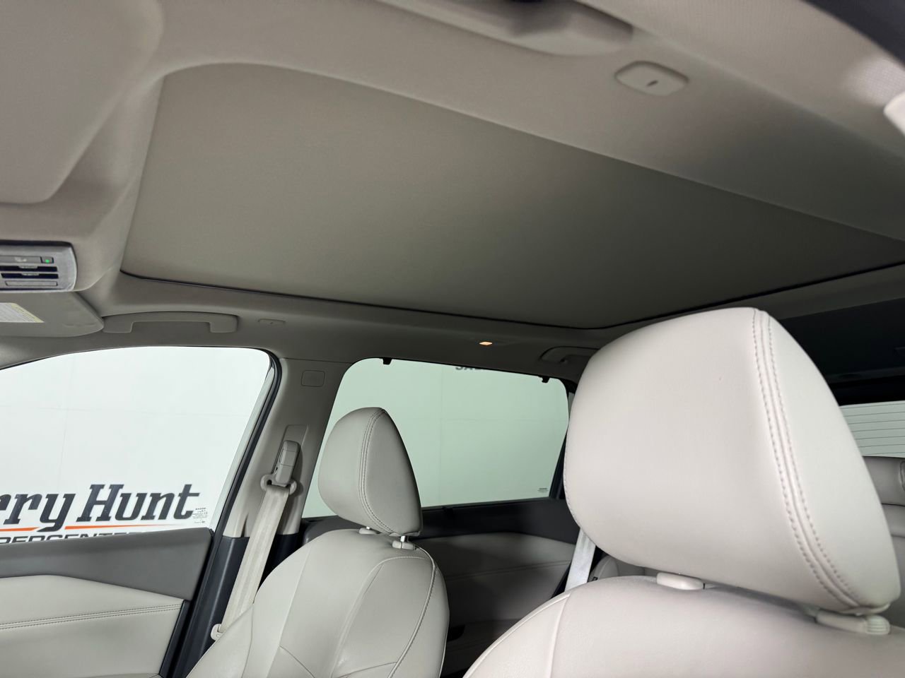 Used 2023 Nissan Rogue SL image 4