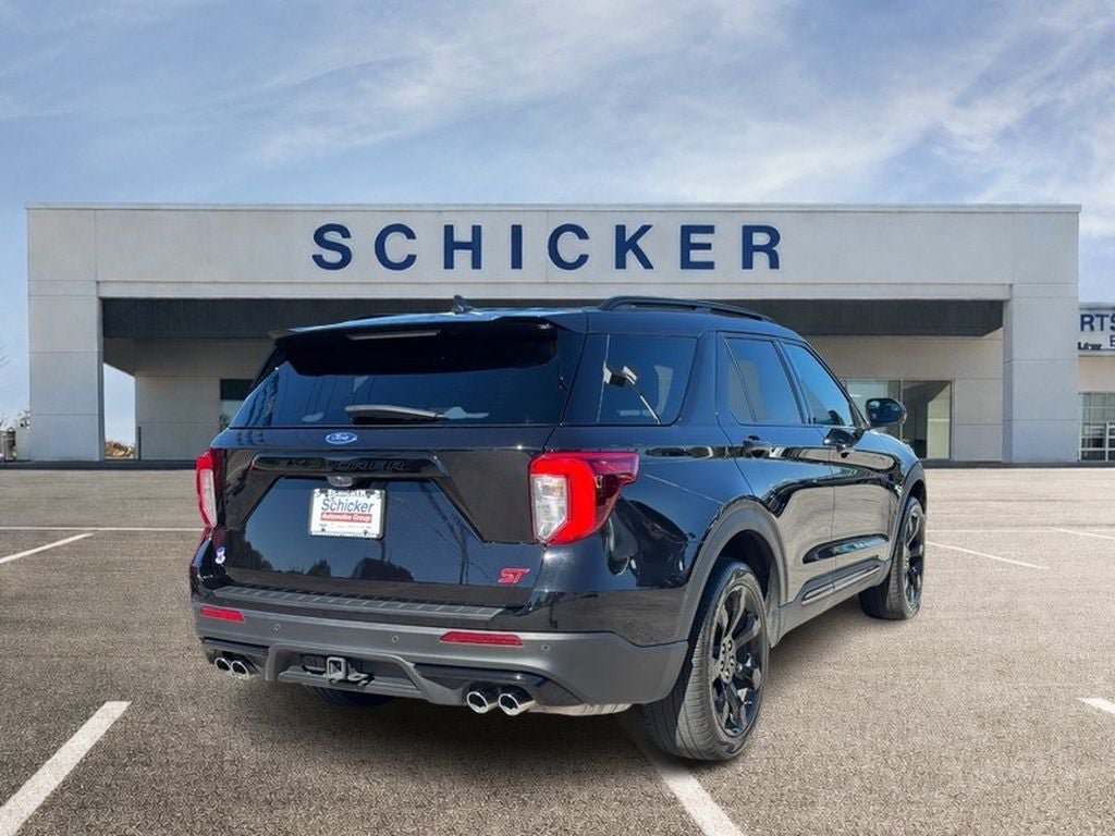 Used 2024 Ford Explorer ST w/ Equipment Group 401A AWD/4WD image 3