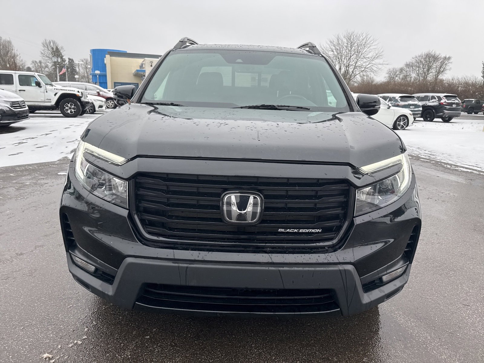Used 2023 Honda Ridgeline Black Edition image 2