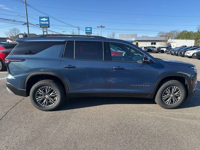 New 2026 Chevrolet Traverse LT w/ Driver Confidence Package AWD/4WD image 6