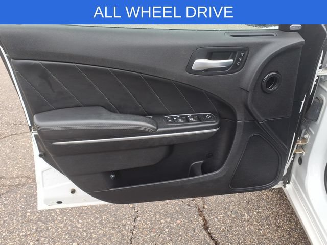 Used 2016 Dodge Charger SXT w/ AWD Plus Group image 9
