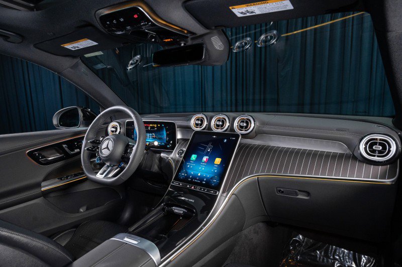 New 2026 Mercedes-Benz GLC 43 AMG 4MATIC image 9