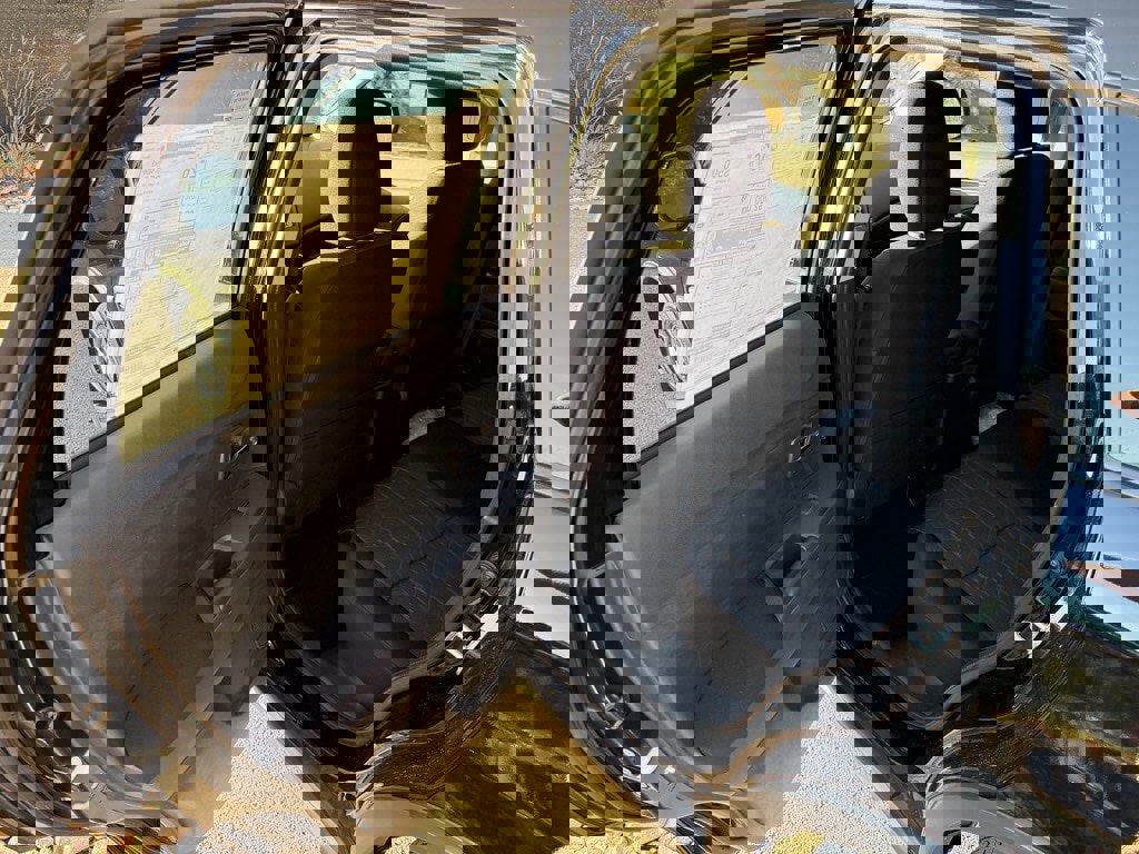 New 2025 Mitsubishi Outlander Sport ES image 17