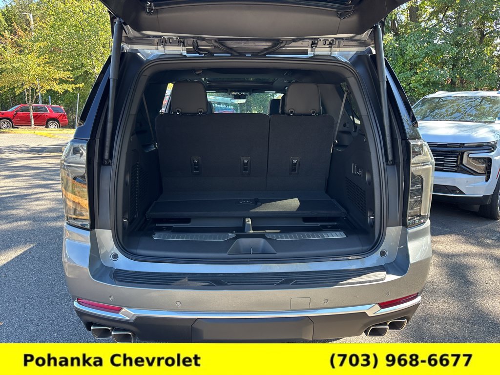 New 2026 Chevrolet Suburban High Country w/ Sun And Tow Package AWD/4WD image 28