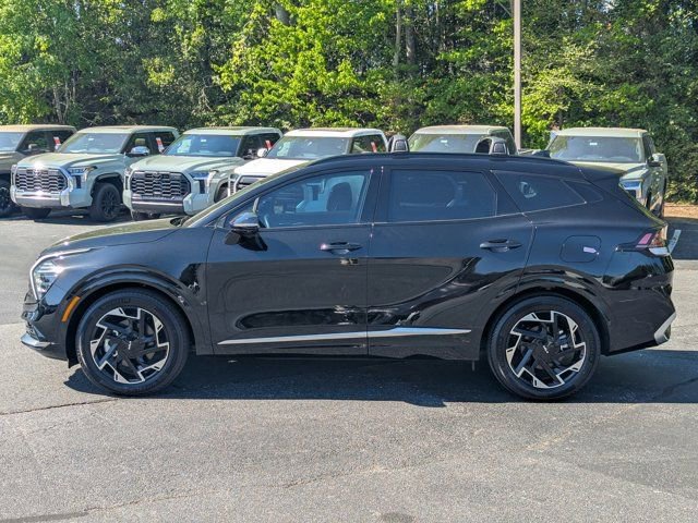 Used 2025 Kia Sportage SX image 4
