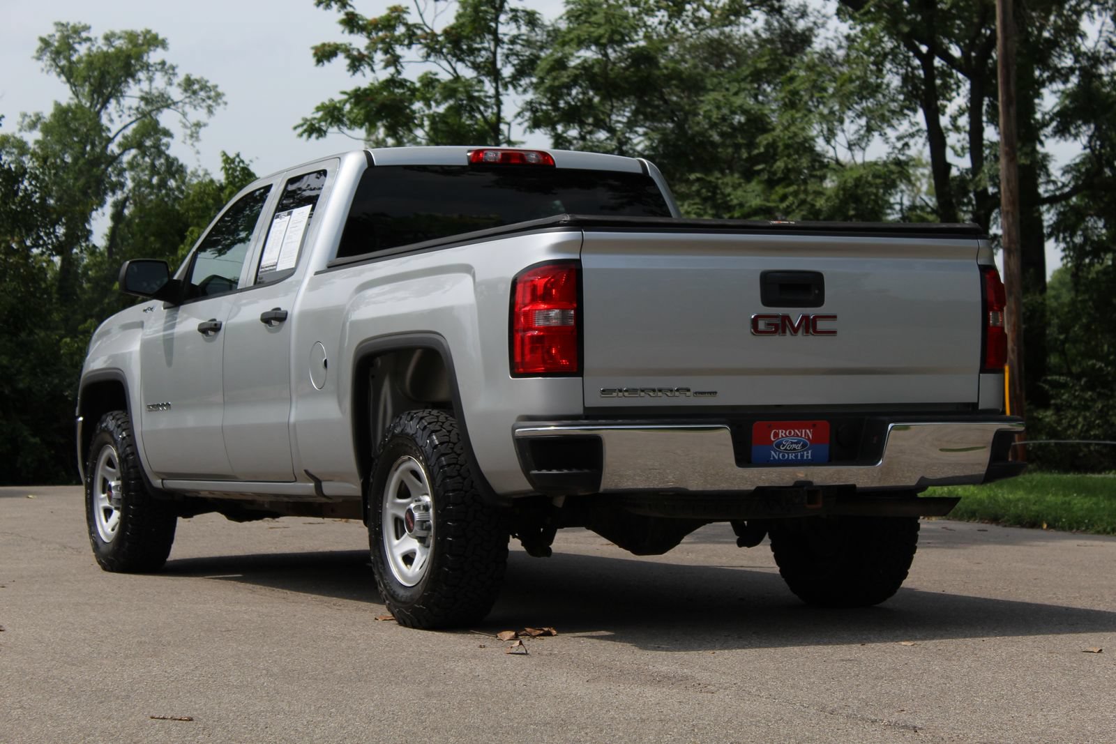 Used 2019 GMC Sierra 1500 Limited w/ Sierra Convenience Package AWD/4WD image 5