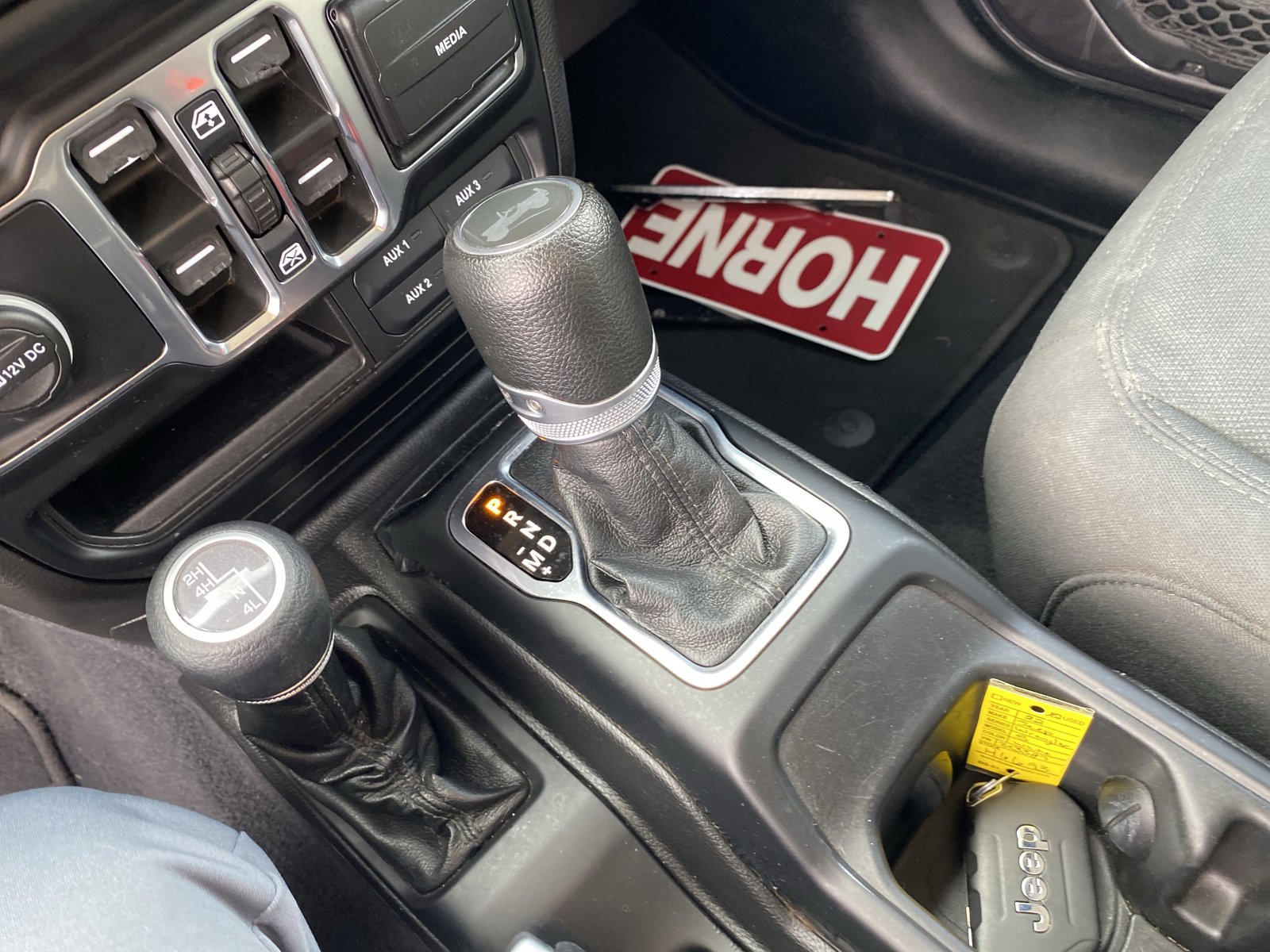 Used 2022 Jeep Wrangler Unlimited Sport image 15