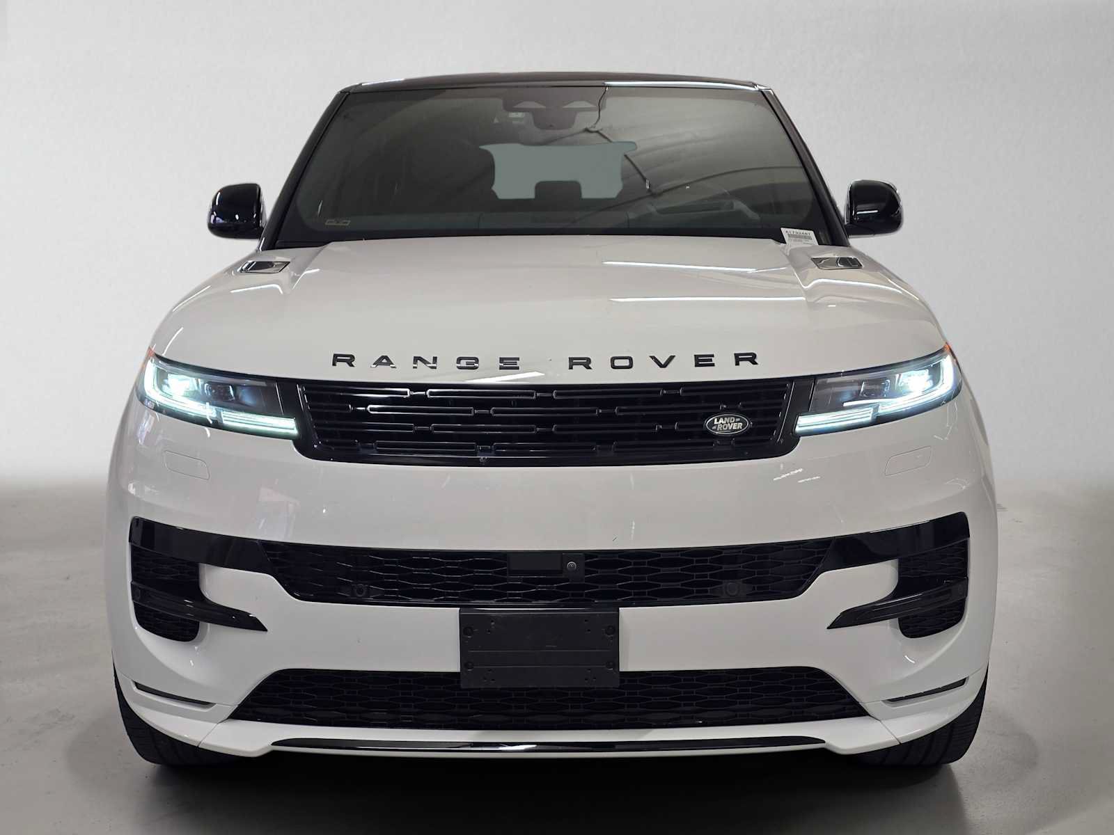 Used 2024 Land Rover Range Rover Sport Dynamic SE AWD/4WD image 8