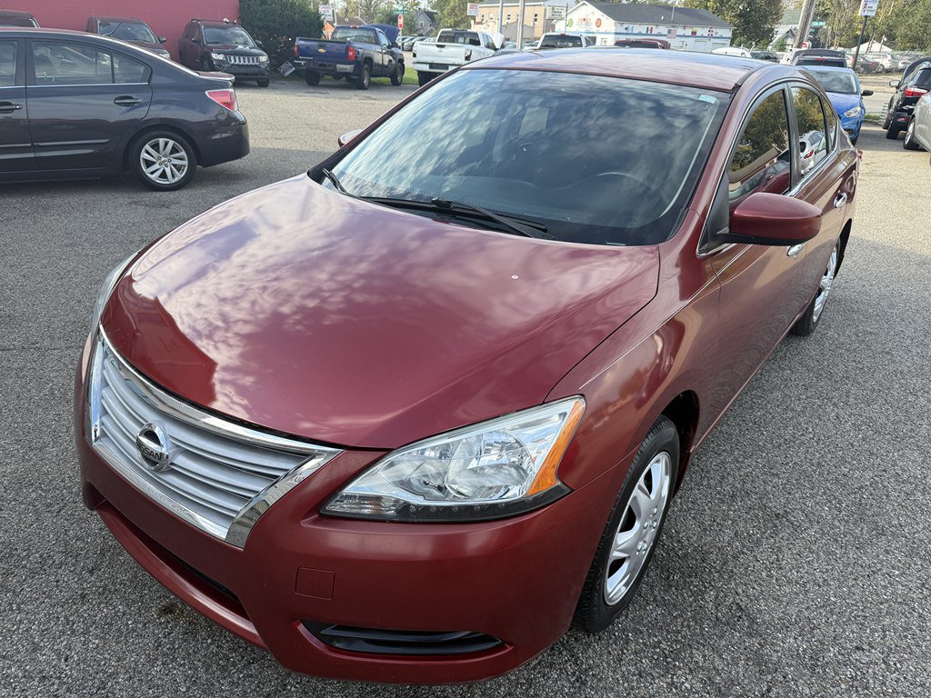 Used 2015 Nissan Sentra SV FWD image 2