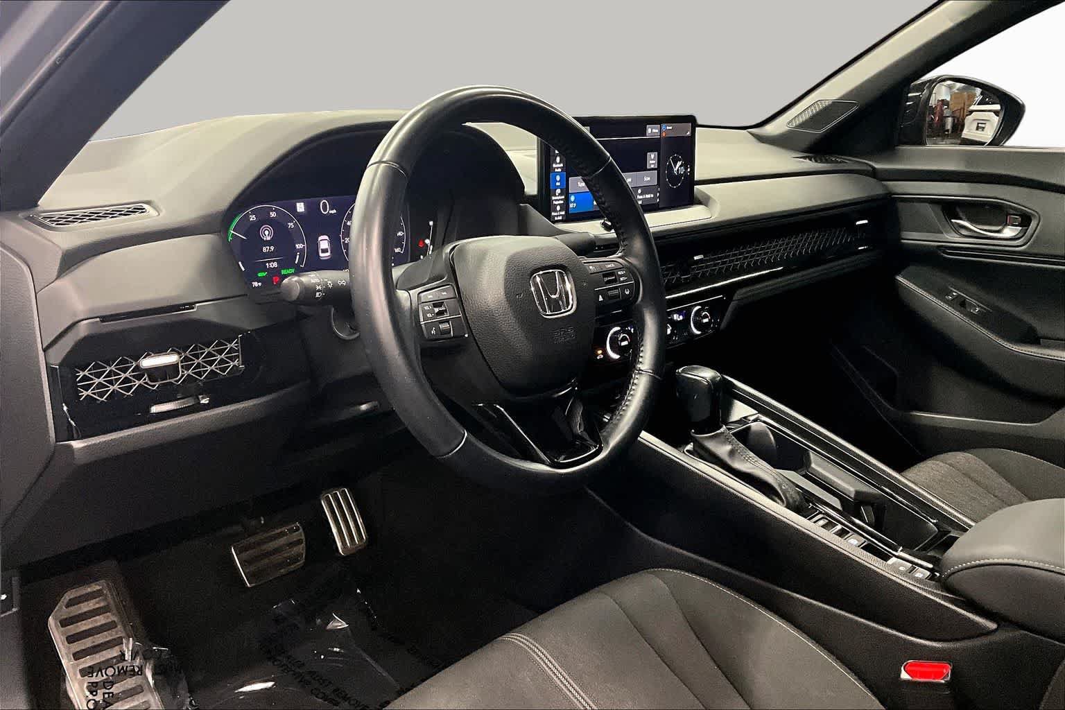Used 2023 Honda Accord Sport image 17