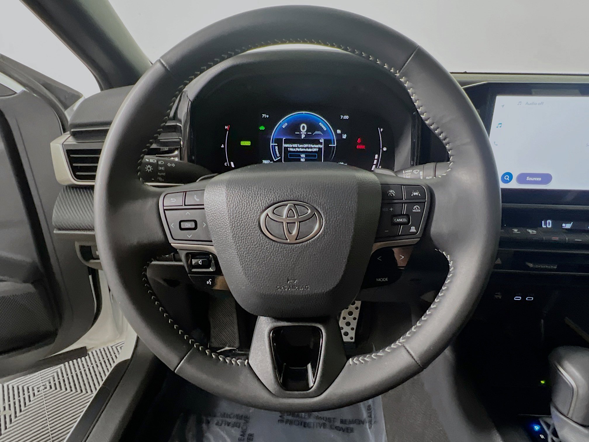 Used 2026 Toyota Camry SE w/ Multimedia Upgrade Package FWD image 18