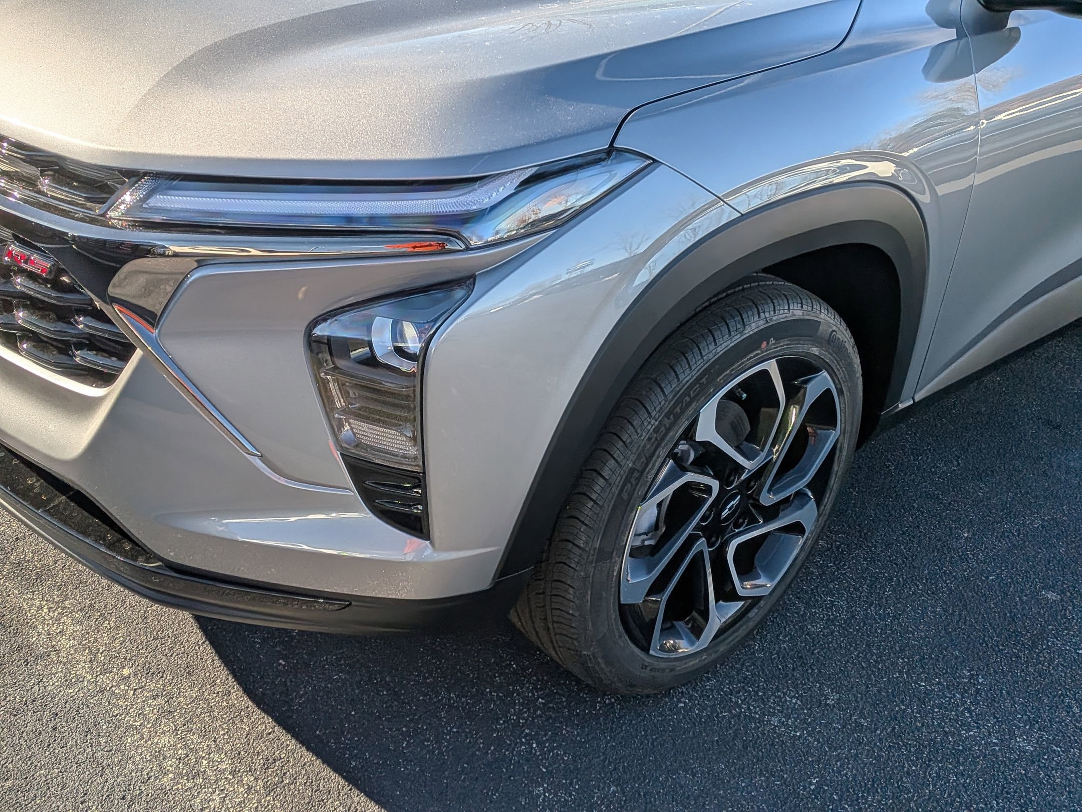 New 2026 Chevrolet Trax RS w/ Driver Confidence Package image 10