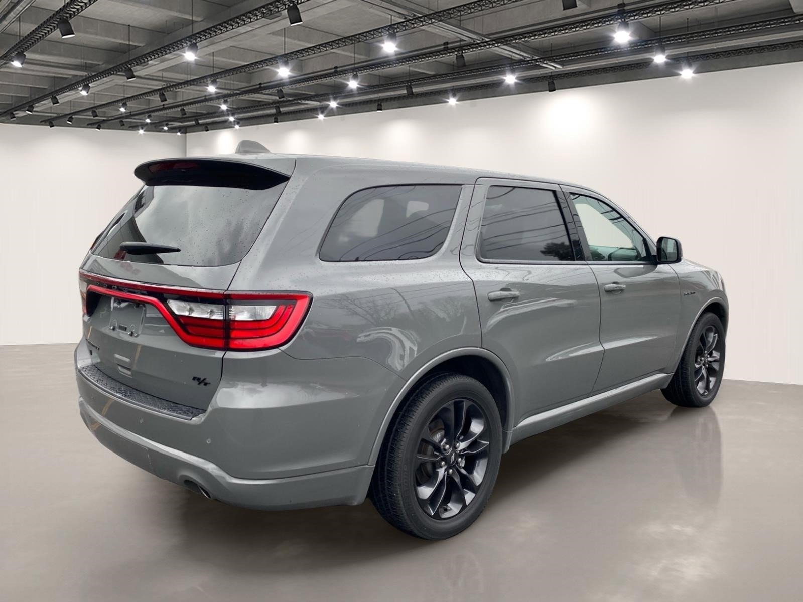 Used 2022 Dodge Durango R/T w/ Blacktop Package image 7