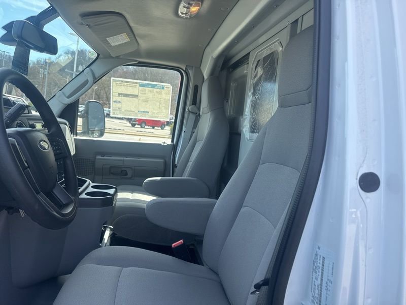 New 2026 Ford E-350 and Econoline 350 Super Duty w/ Power Equipment Group RWD image 16