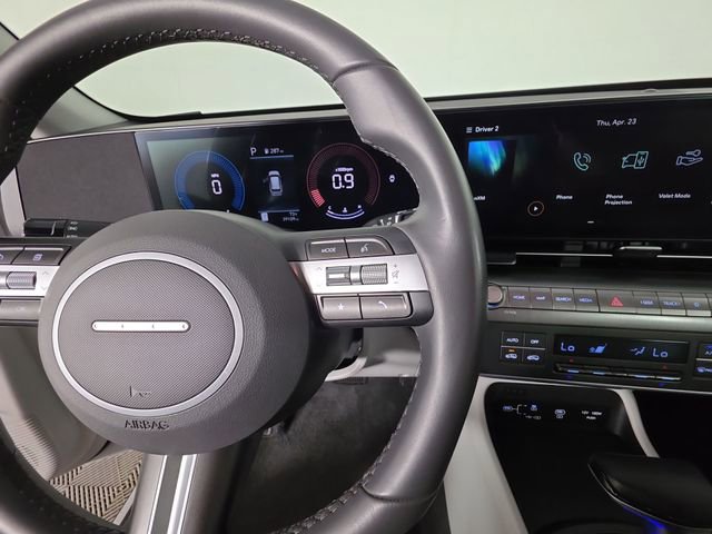 Used 2025 Hyundai Kona SEL AWD/4WD image 27