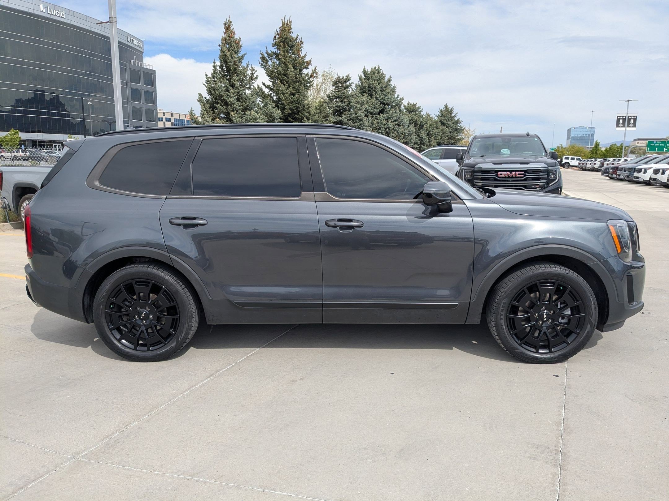 Certified 2022 Kia Telluride SX w/ SX Prestige Package image 6