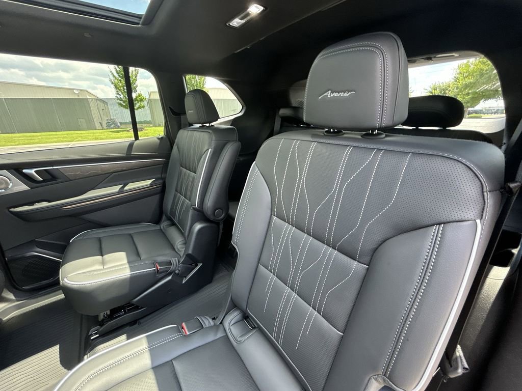 Certified 2025 Buick Enclave Avenir w/ Super Cruise Package image 42