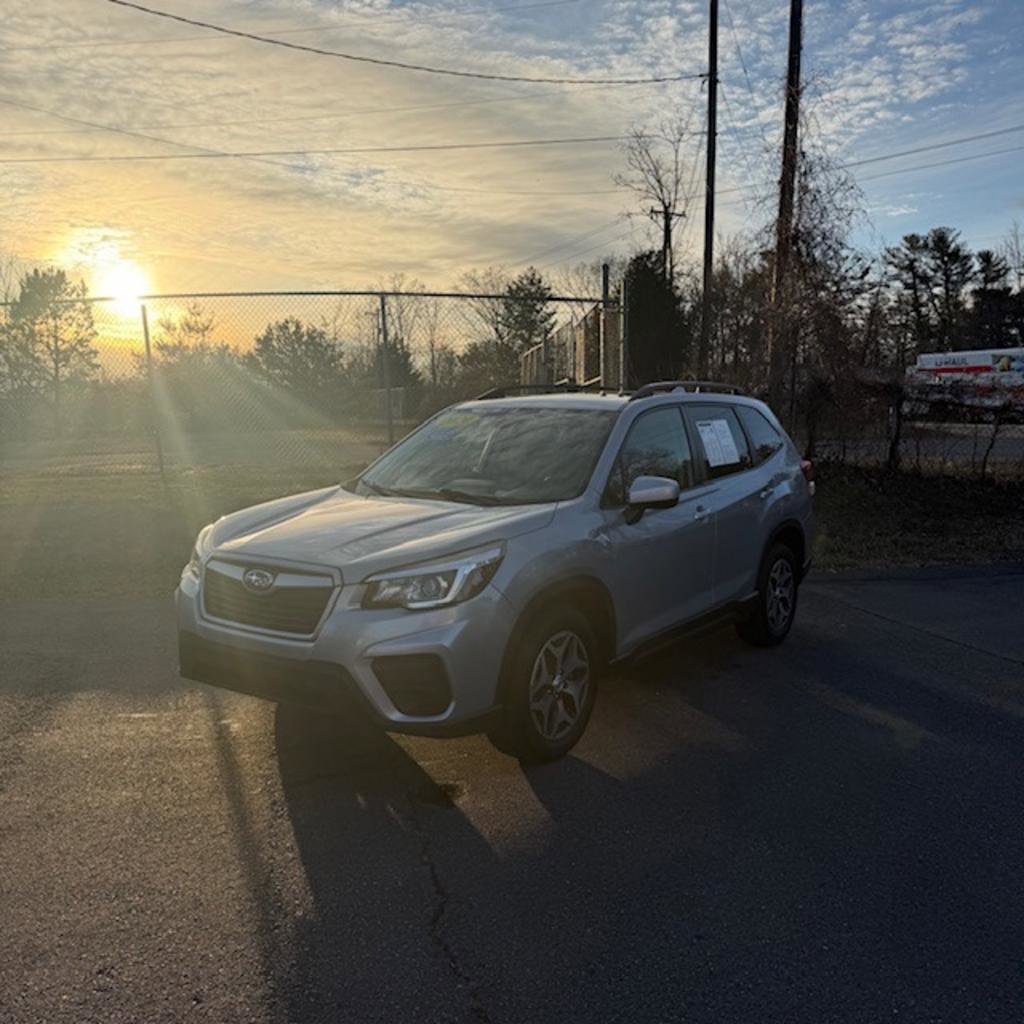 Used 2020 Subaru Forester Premium AWD/4WD image 4