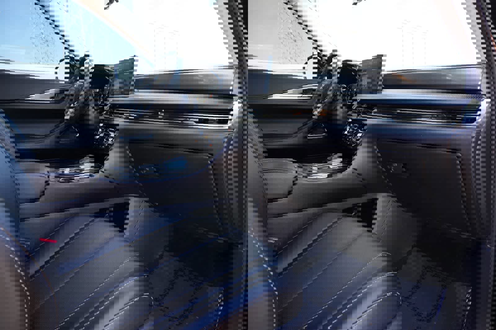 Certified 2023 INFINITI QX60 Luxe w/ Vision Package image 20