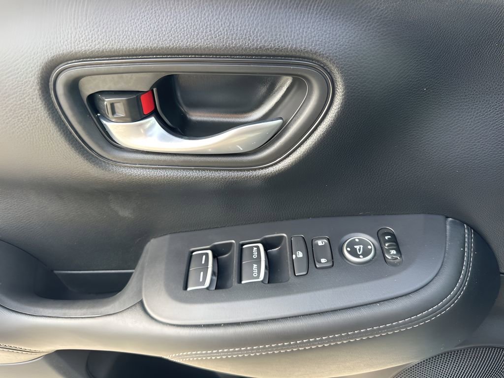 Used 2024 Honda HR-V EX-L image 26