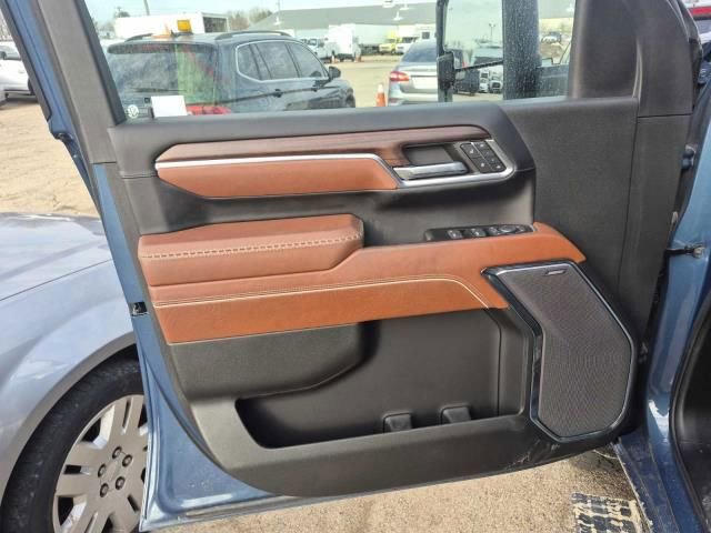 Used 2024 GMC Sierra 2500 Denali Ultimate image 11