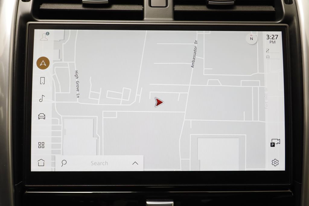 Used 2025 Land Rover Discovery Dynamic SE image 11