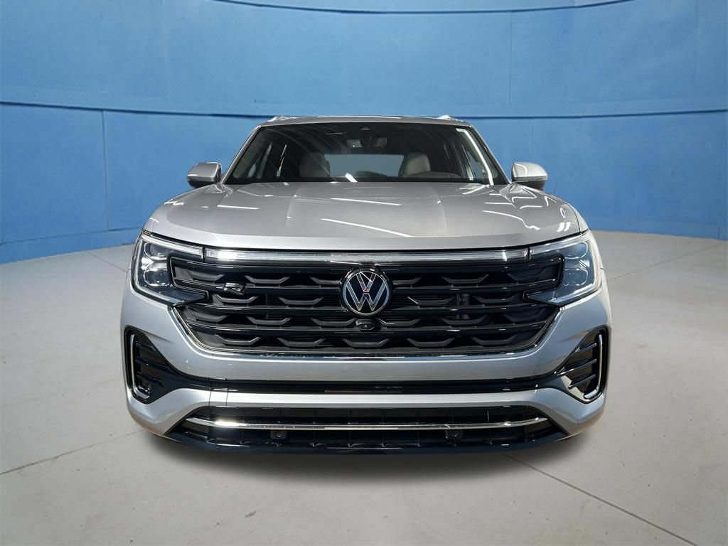 Used 2024 Volkswagen Atlas Cross Sport SEL Premium R-Line AWD/4WD image 4