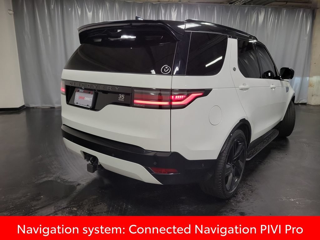 Used 2025 Land Rover Discovery Dynamic SE AWD/4WD image 8
