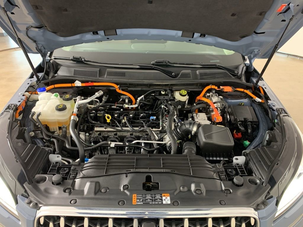 Used 2024 Lincoln Corsair Grand Touring w/ Equipment Group 301A image 43