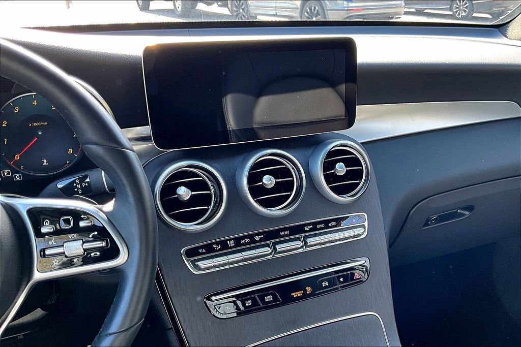 Certified 2022 Mercedes-Benz GLC 300 4MATIC image 6