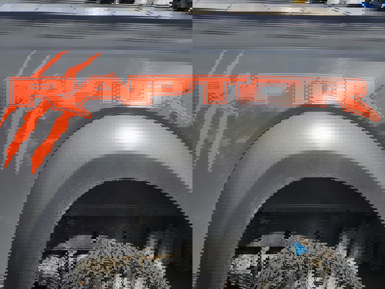 Used 2018 Ford F150 Raptor w/ Equipment Group 801A Mid image 30