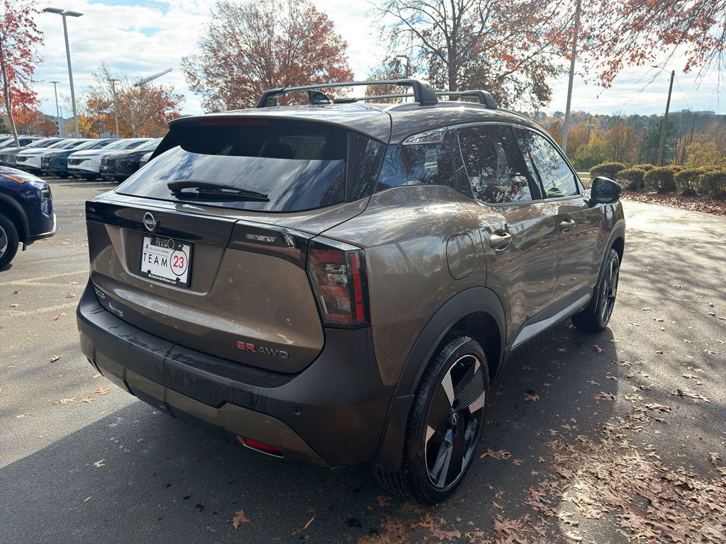 New 2026 Nissan Kicks SR w/ Cold Weather Package image 7