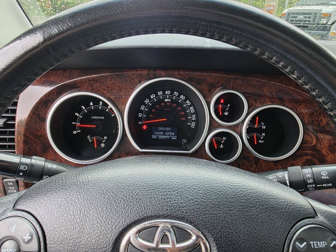 Used 2008 Toyota Sequoia Limited AWD/4WD image 16