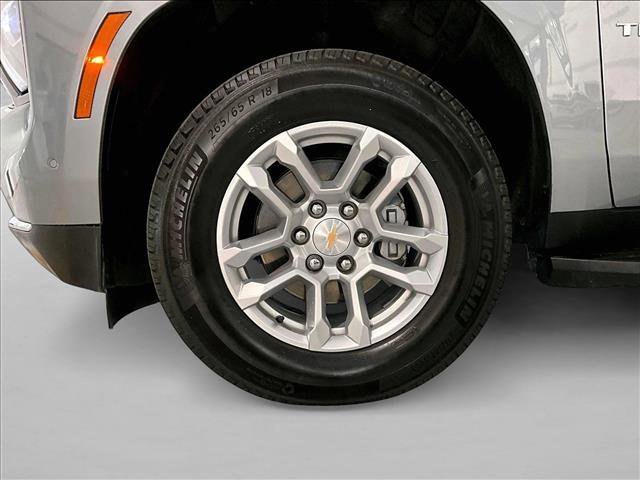 Used 2025 Chevrolet Tahoe LS RWD image 10