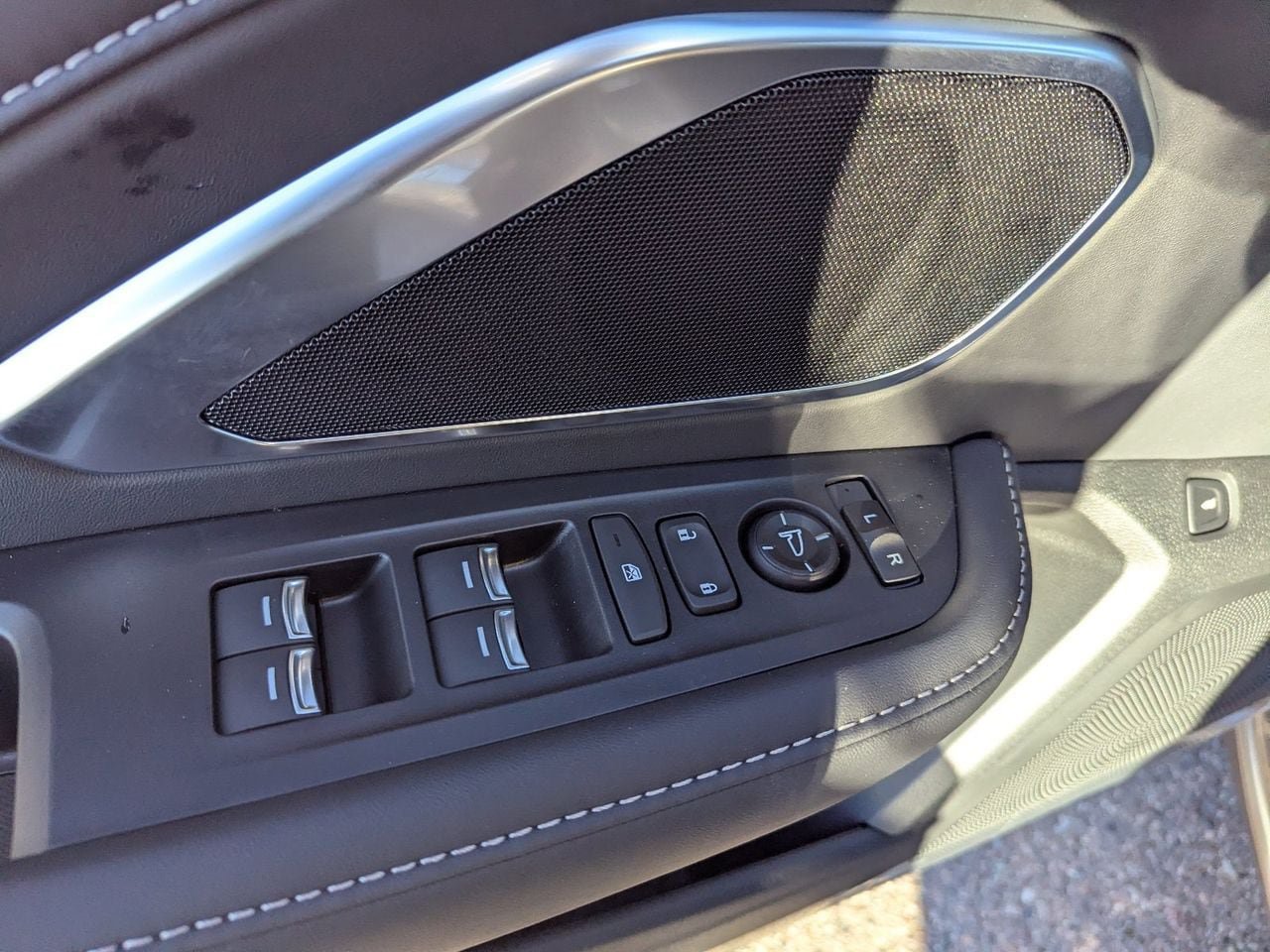 New 2026 Acura RDX SH-AWD image 26