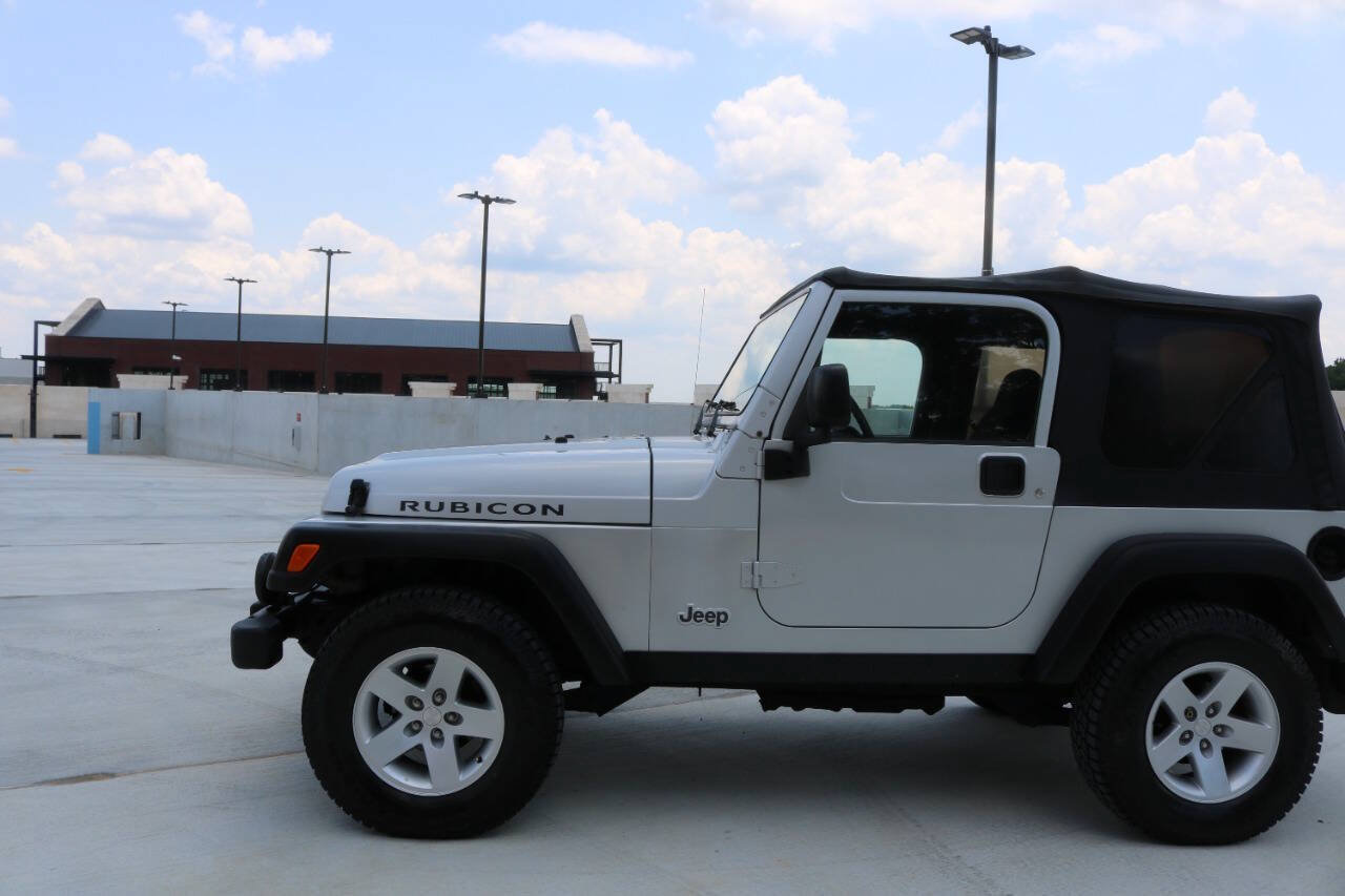Used 2003 Jeep Wrangler Rubicon AWD/4WD image 18