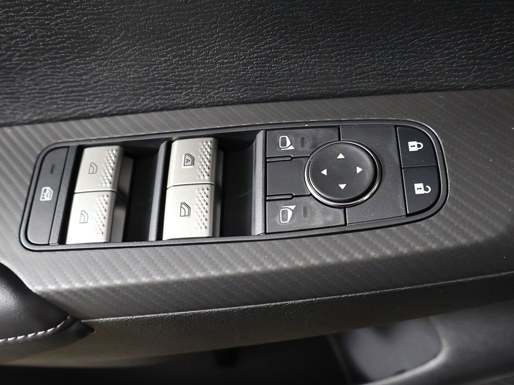 New 2026 Mitsubishi Outlander ES FWD image 33