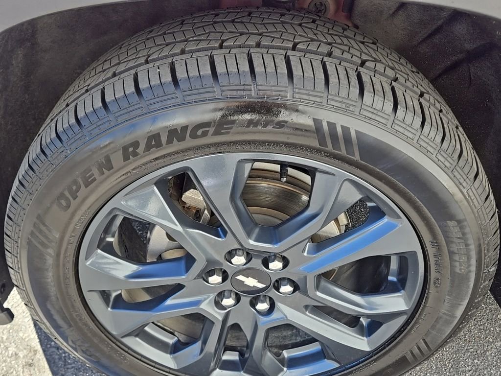 Used 2020 Chevrolet Traverse RS image 14