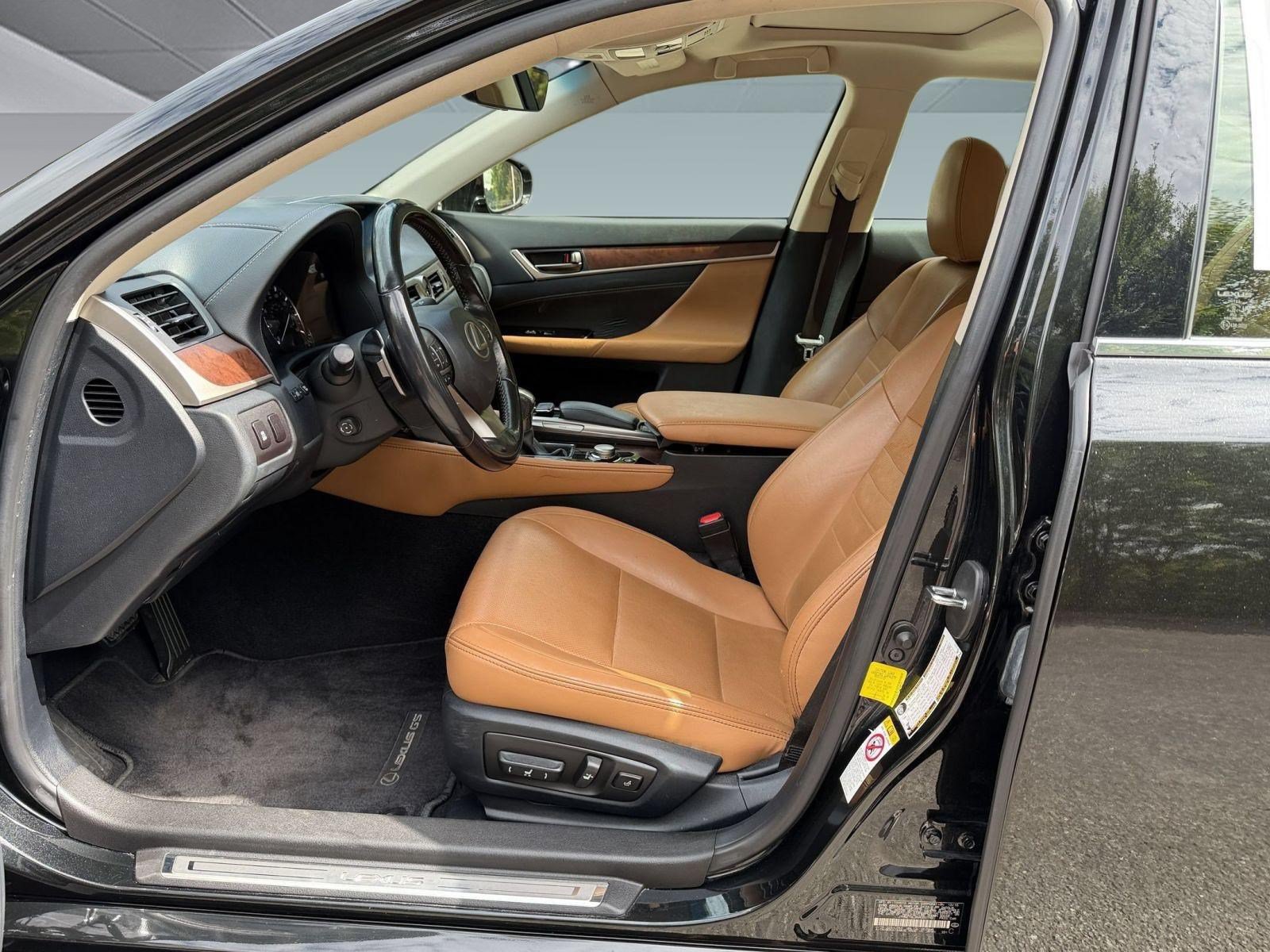 Used 2016 Lexus GS 350 RWD image 5