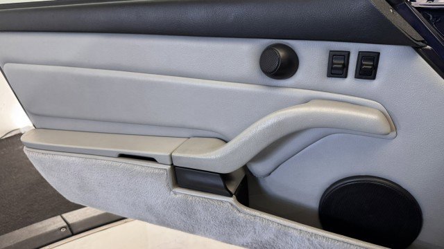 Used 1996 Porsche 911 Cabriolet image 13