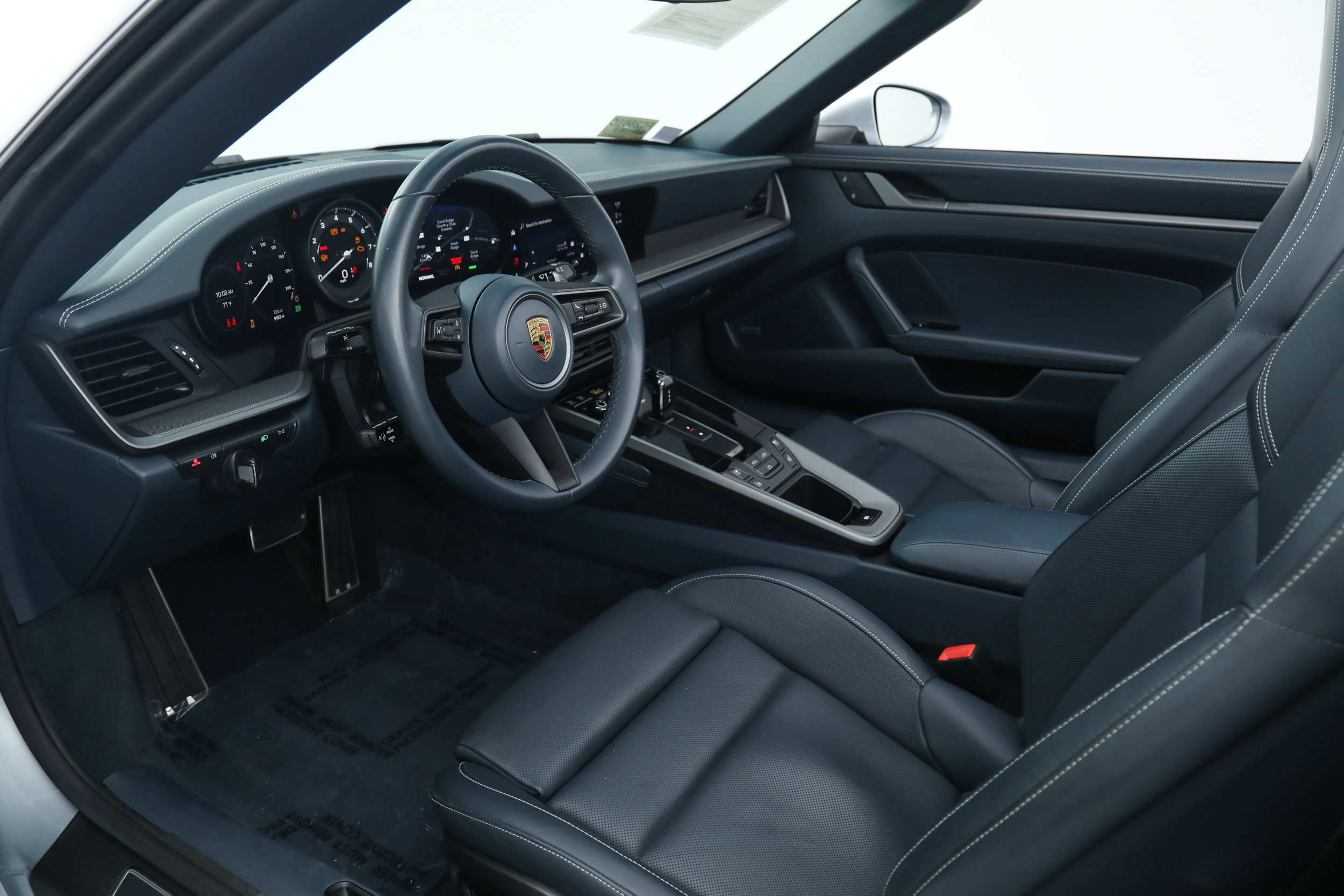 Used 2022 Porsche 911 Carrera RWD image 23