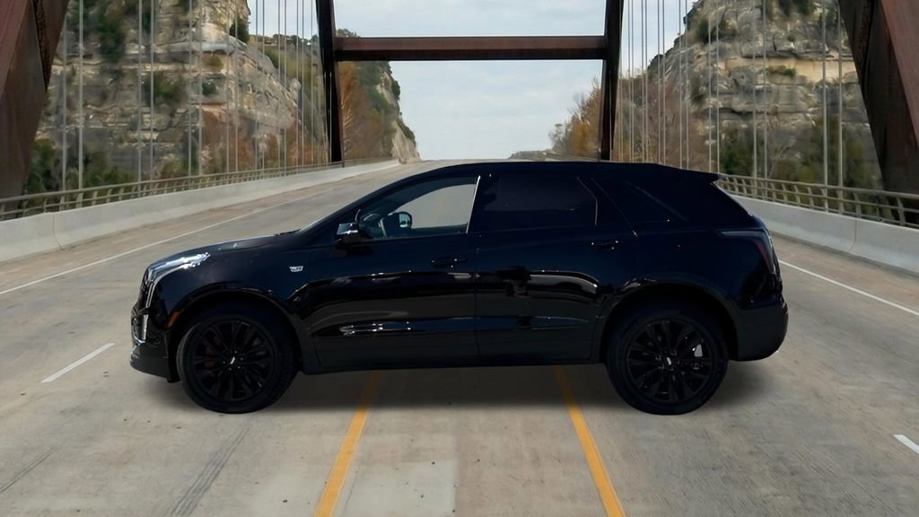 New 2026 Cadillac XT5 Sportv w/ LPO, Onyx Lite Package AWD/4WD image 5