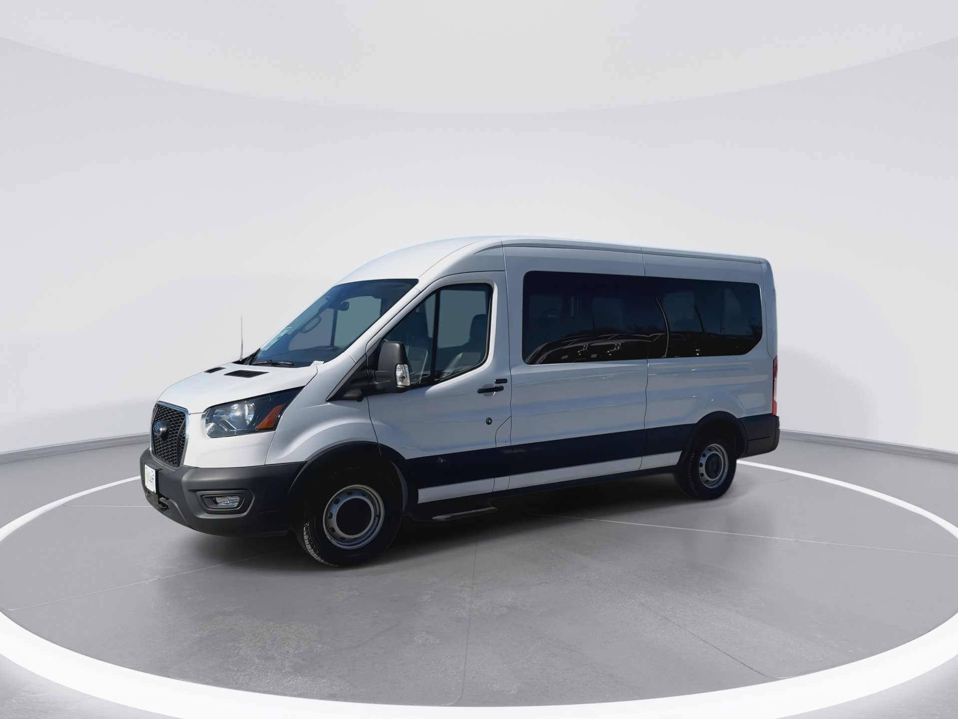 Certified 2024 Ford Transit 350 XL image 5