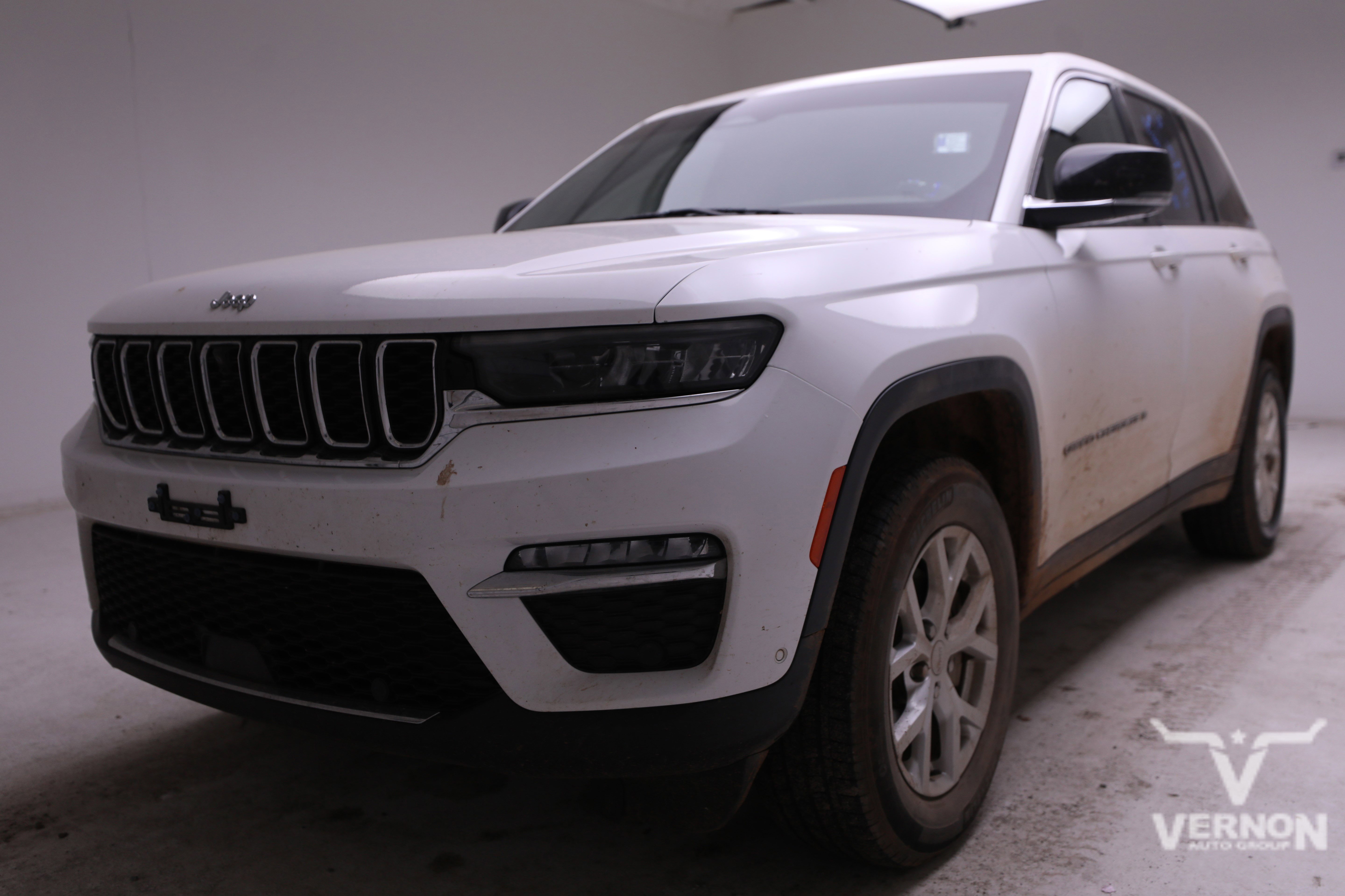 Used 2023 Jeep Grand Cherokee Limited w/ Luxury Tech Group II