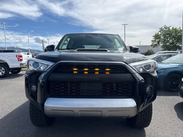 Used 2021 Toyota 4Runner TRD Off-Road Premium w/ Moonroof Package AWD/4WD image 2