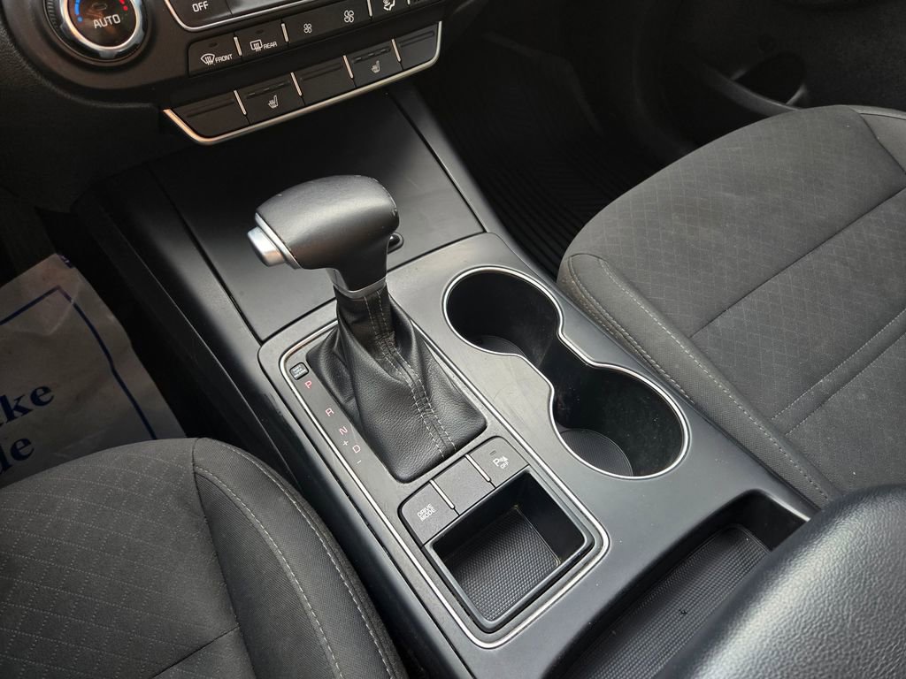 Used 2020 Kia Sorento LX w/ LX I4 Convenience Package image 23