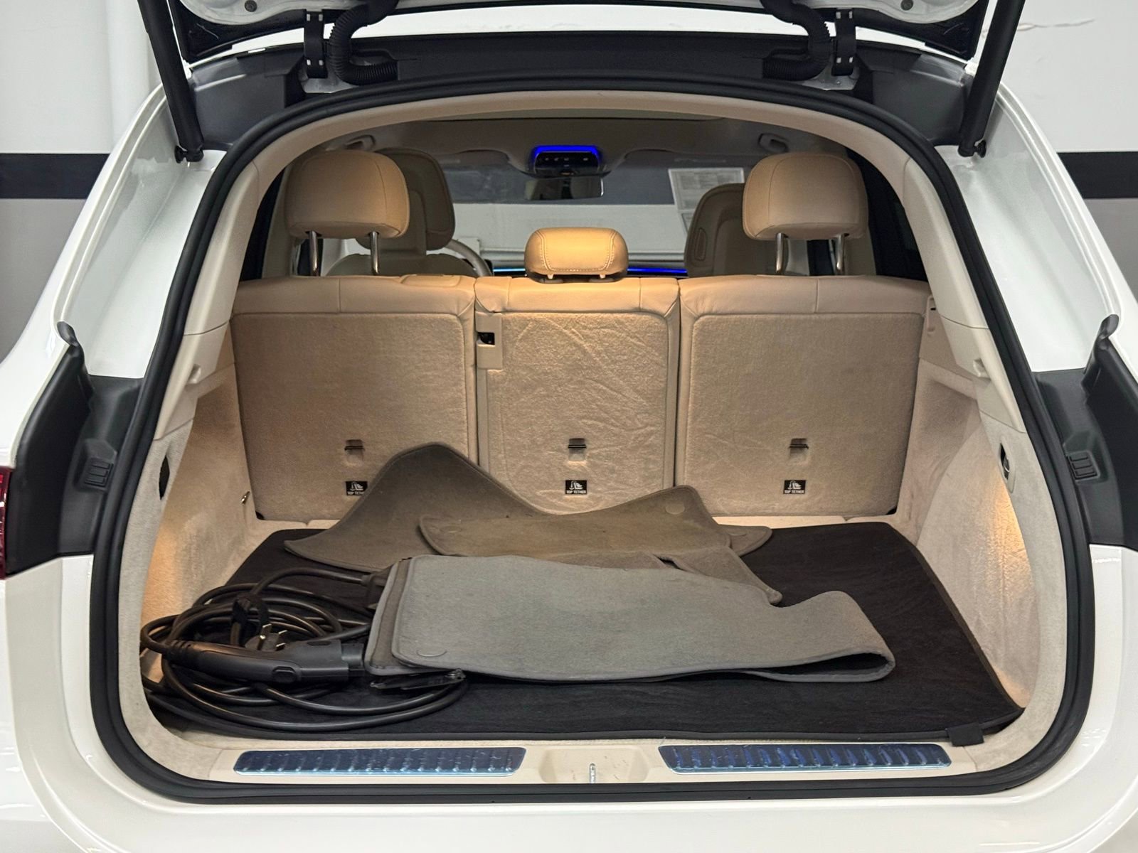 Used 2023 Mercedes-Benz EQS 450+ SUV image 14