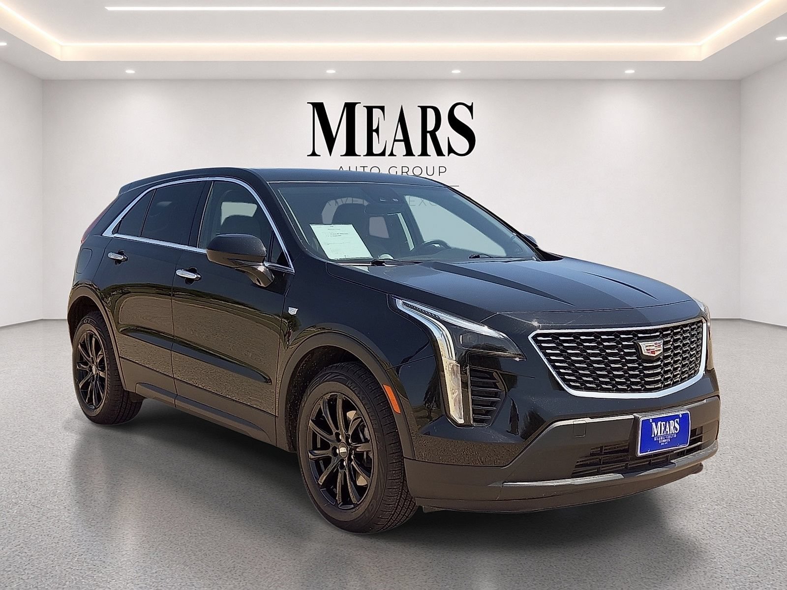 Used 2023 Cadillac XT4 Luxury FWD image 7