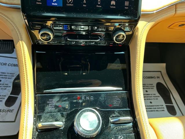 Used 2023 Jeep Grand Cherokee L Summit image 19